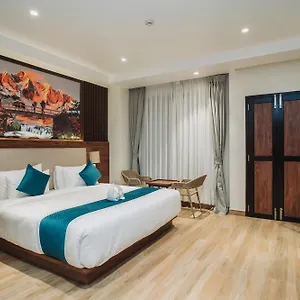 dees-boutique.hotels-kathmandu.com/