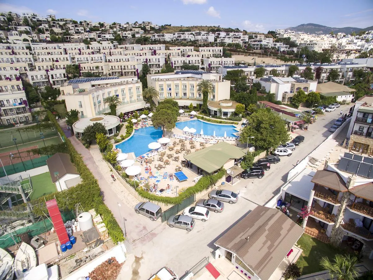 Ayaz Aqua Beach Hotel Бодрум 5*,