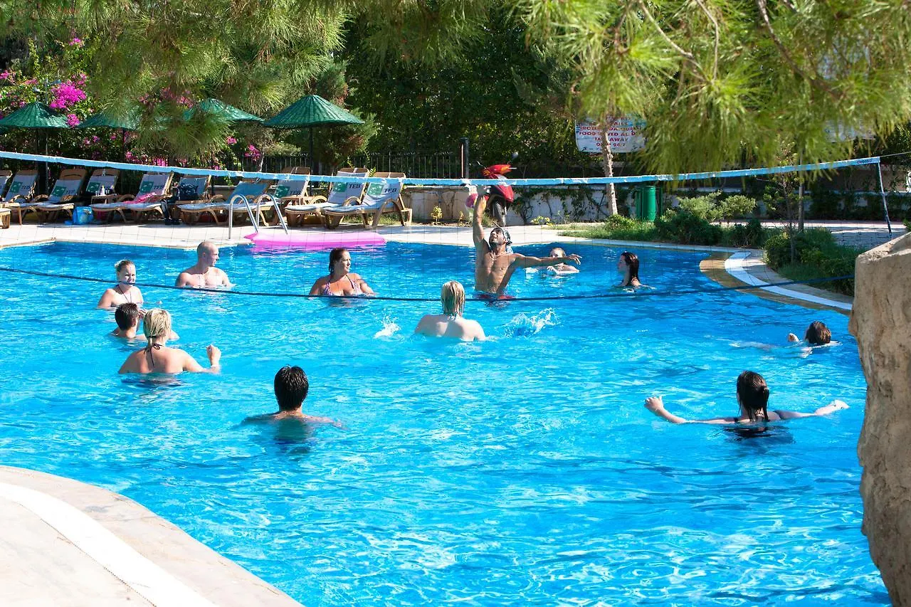 Ayaz Aqua Beach Hotel Бодрум