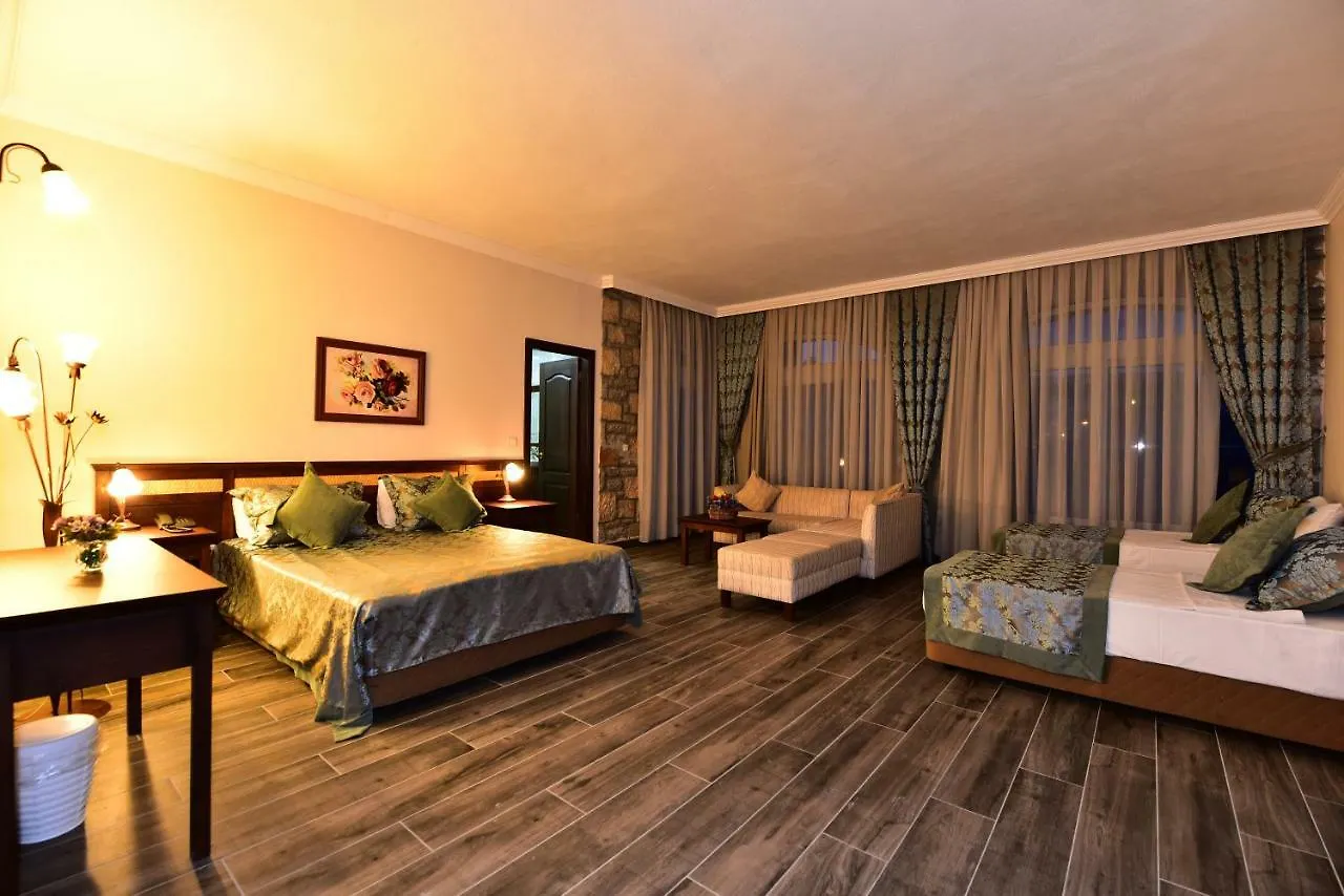 Ayaz Aqua Beach Hotel Бодрум